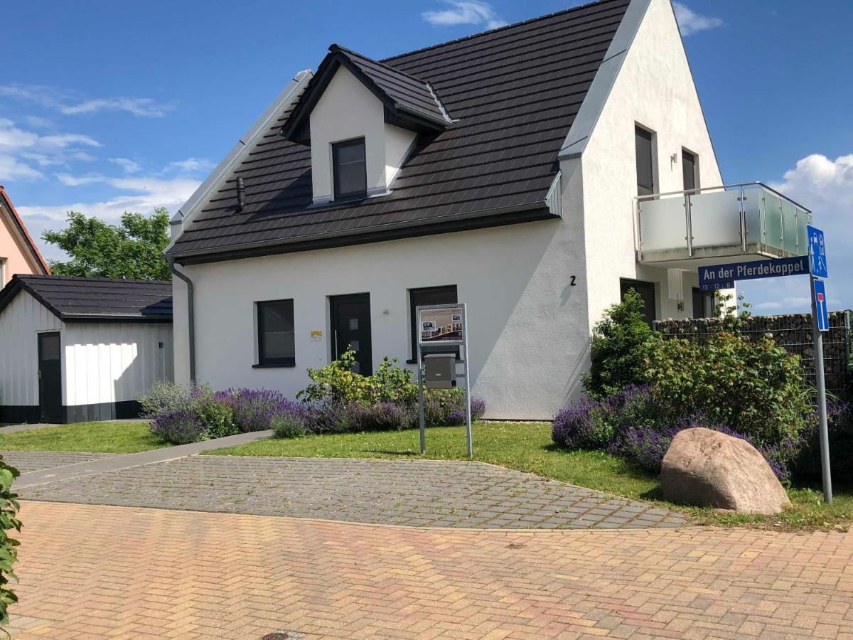 Ferienhaus Villa Major Göhren-Lebbin Esterno foto